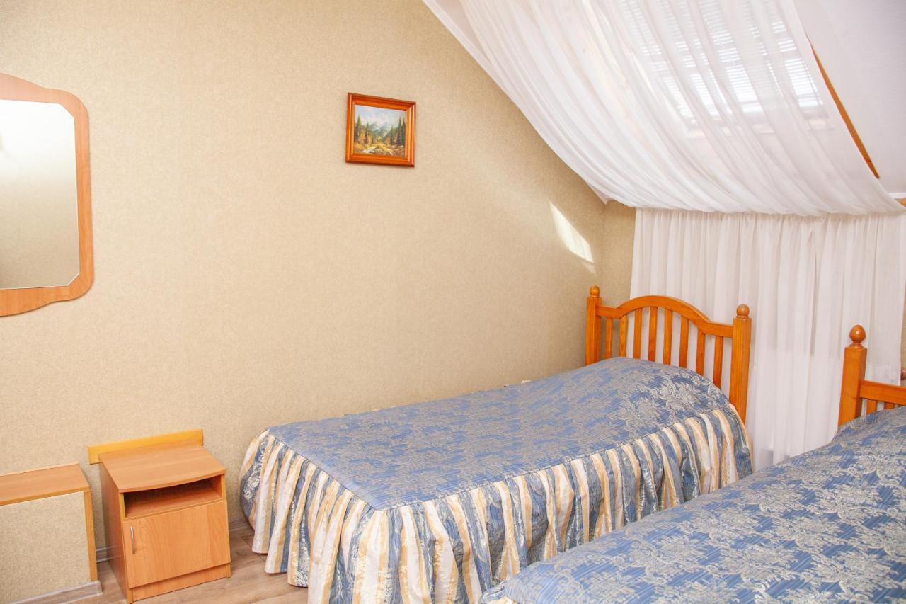 Hotel Piligrim 3 Mykolaïv Esterno foto