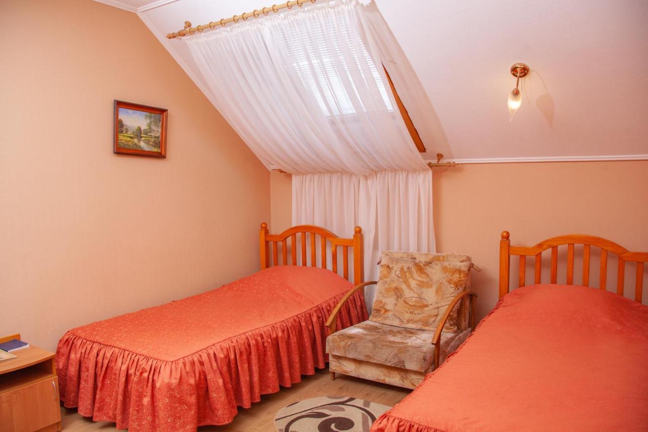 Hotel Piligrim 3 Mykolaïv Esterno foto