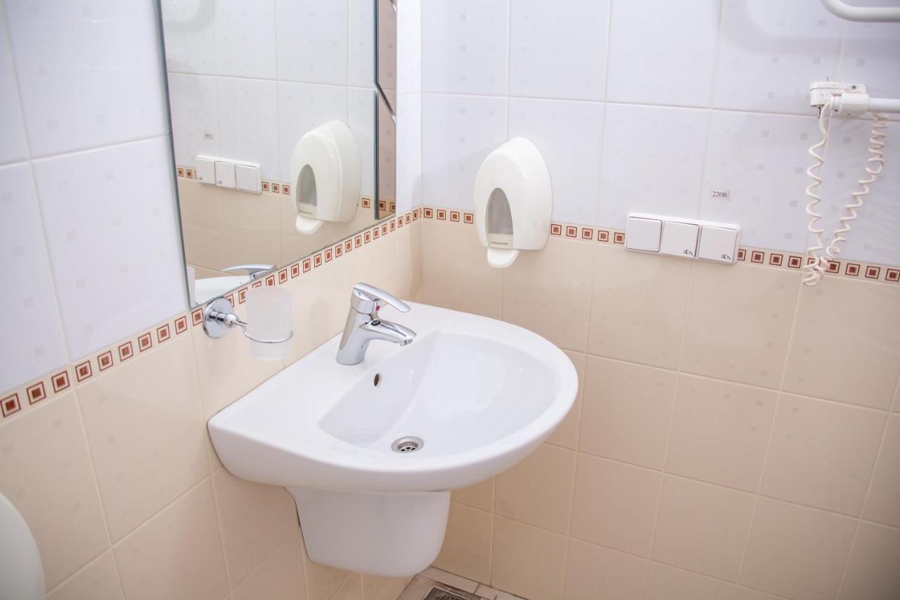 Hotel Piligrim 3 Mykolaïv Esterno foto